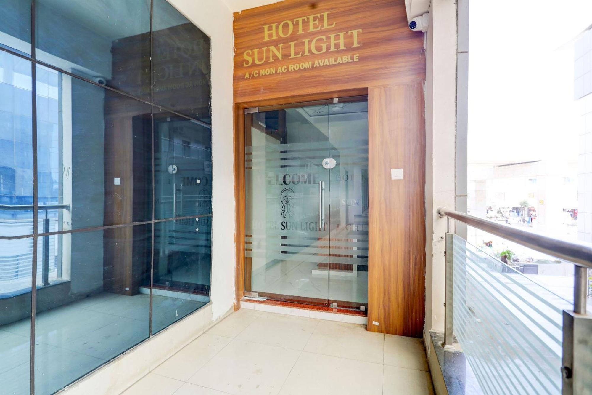 Hotel O Sun Light Ahmedabad Esterno foto