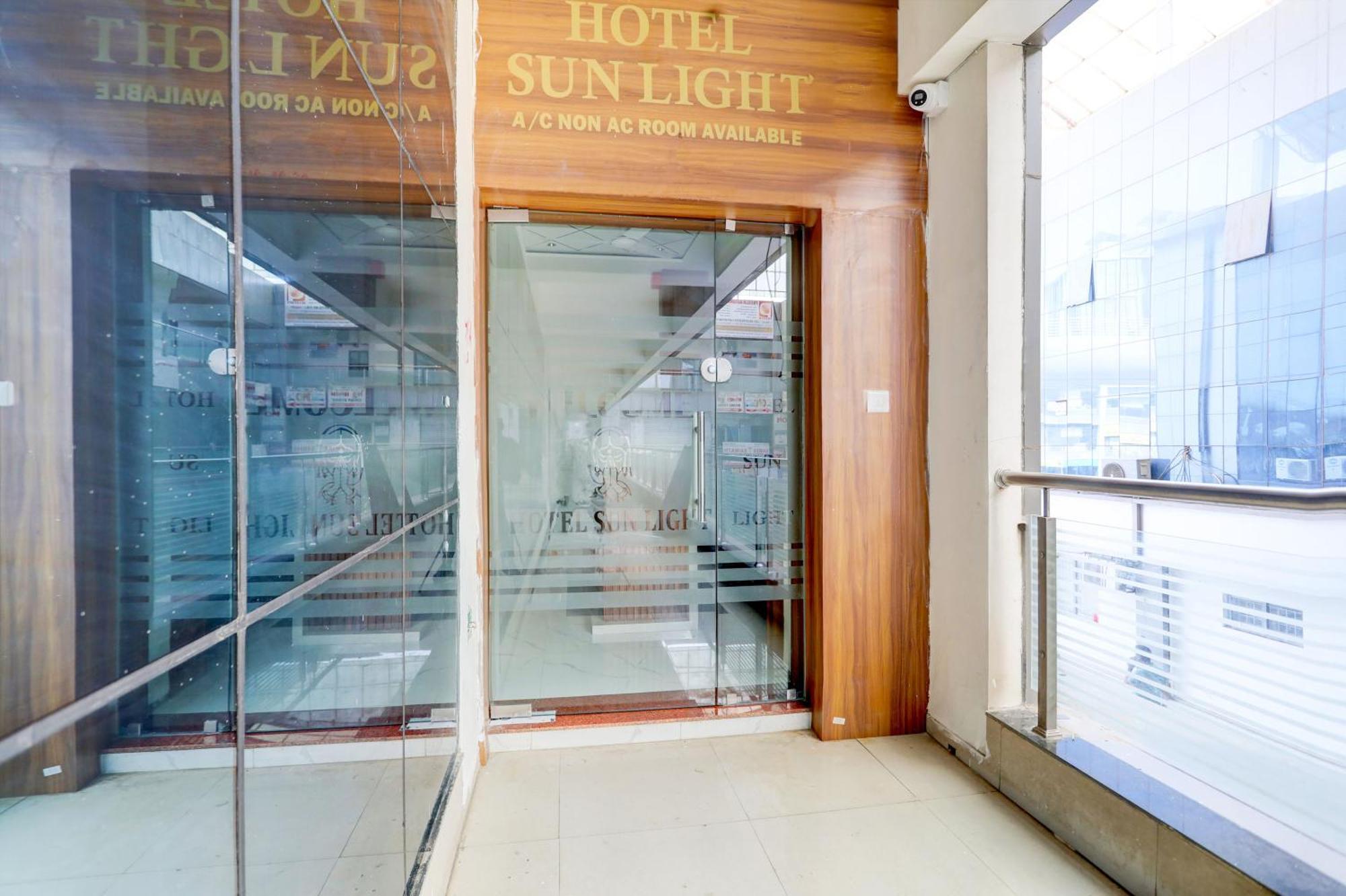 Hotel O Sun Light Ahmedabad Esterno foto